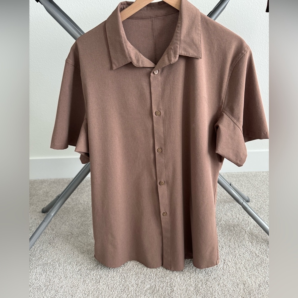 Airing Easy Short-Sleeve Shirt size L new no tags